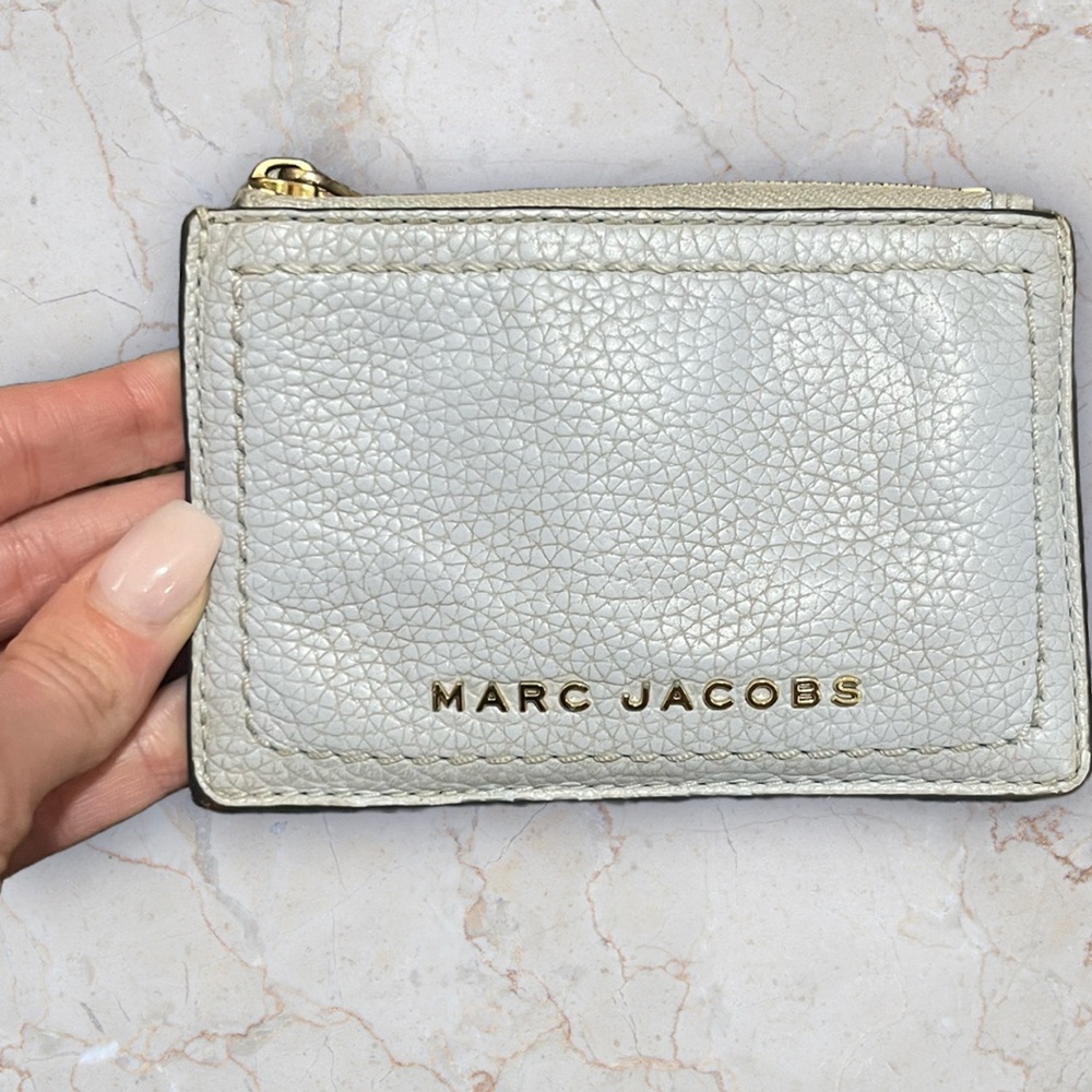 Marc Jacobs The Groove | Top zip  Leather Card Holder with keychain